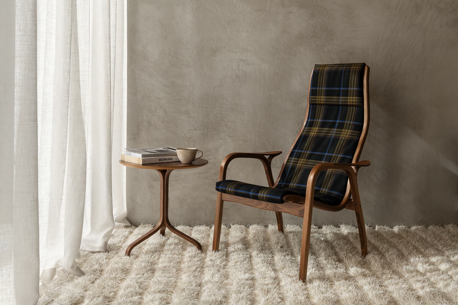 Unmistakable even in a modern suit. Lamino is constantly up to date.